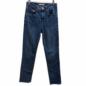 Levi’s 724 Medium Wash High Rise Straight Jeans